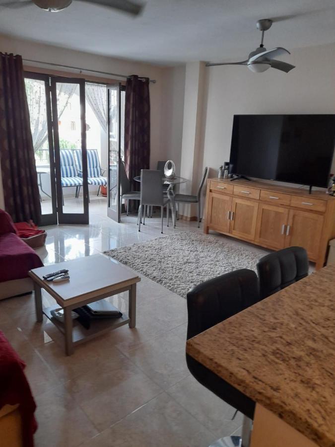 Apartment On The Plaza Αλικάντε Εξωτερικό φωτογραφία